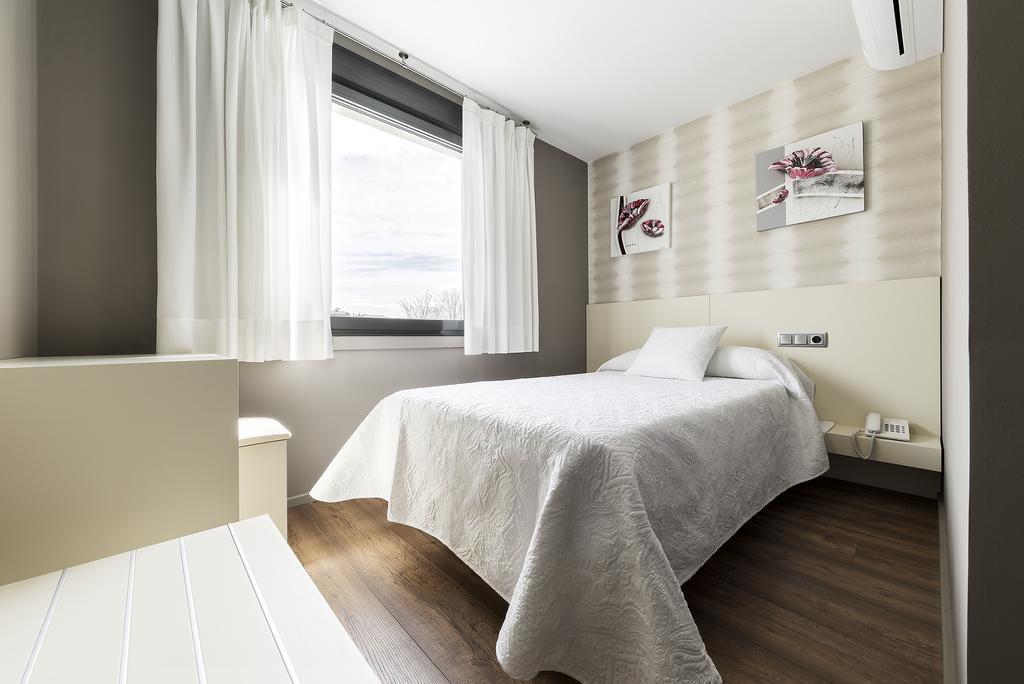 Vedra Pension Residencial Victoria מראה חיצוני תמונה